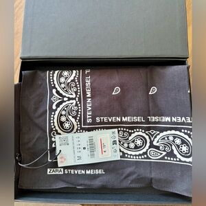 ZARAxSteven Meisel Print Bandana(2023 Collection)